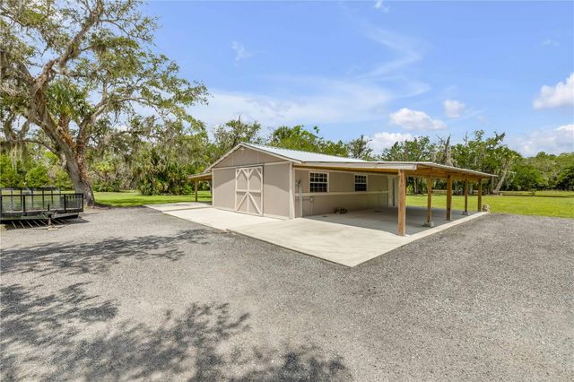 800 HIDDEN OAKS LANE, Oak Hill, FL 32759