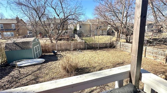 15404 S Summertree Lane, Olathe, KS 66062