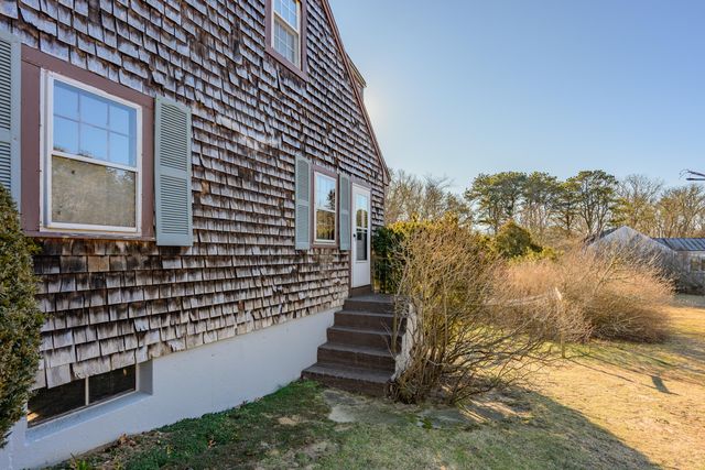 28 Charles Street, South Chatham, MA 02659