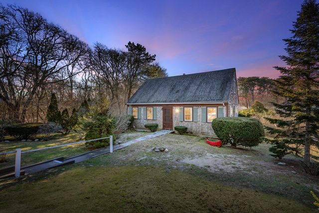 28 Charles Street, South Chatham, MA 02659