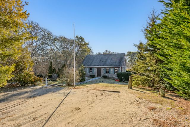 28 Charles Street, South Chatham, MA 02659