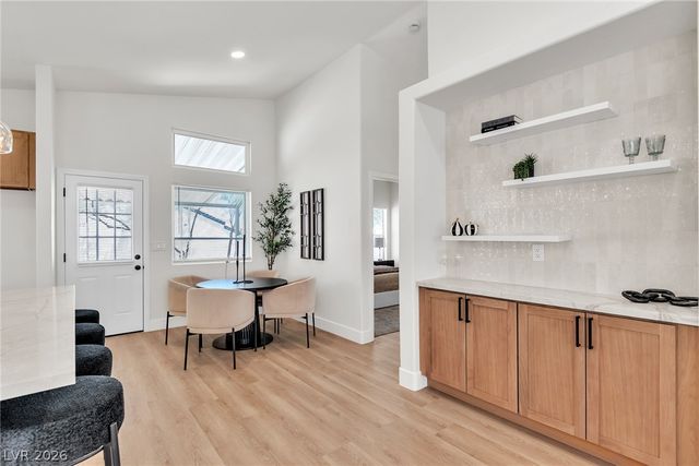 8220 Mt Brodie Circle, Las Vegas, NV 89145