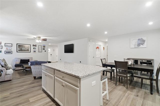 329 Nelson Dr, Monroeville, PA 15146