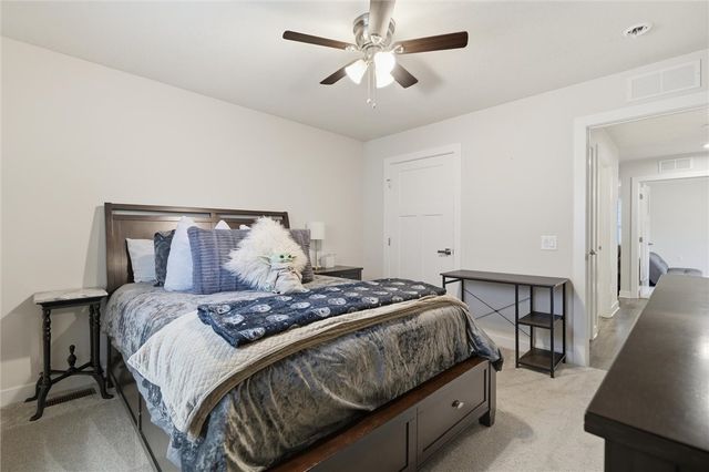 329 Nelson Dr, Monroeville, PA 15146