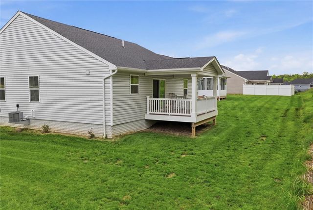 329 Nelson Dr, Monroeville, PA 15146
