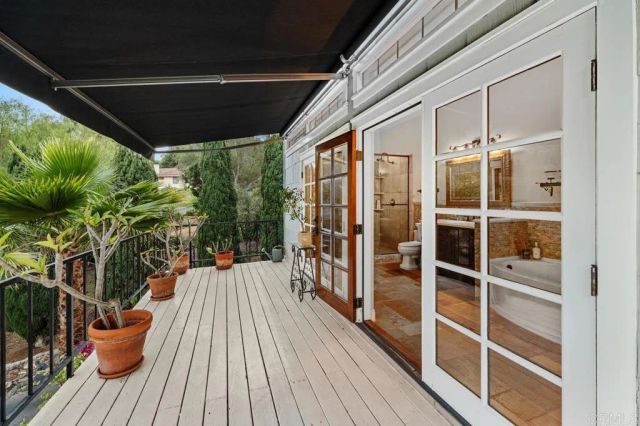 713 Quiet Hills Farm Road, Escondido, CA 92029