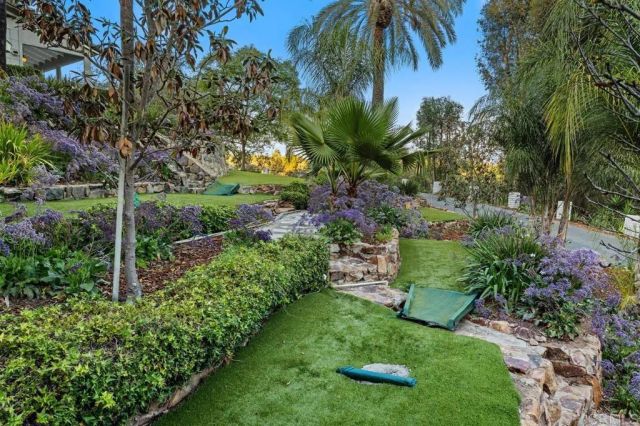 713 Quiet Hills Farm Road, Escondido, CA 92029