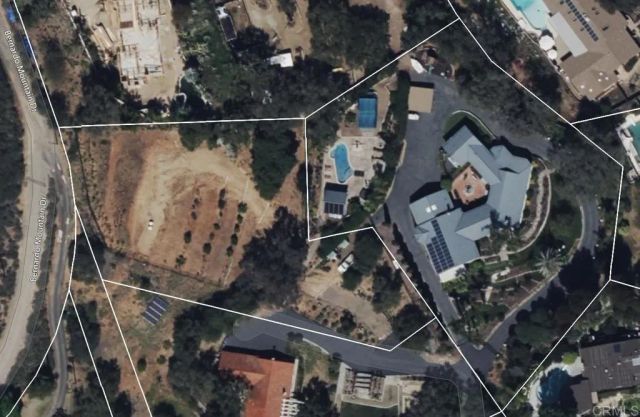 713 Quiet Hills Farm Road, Escondido, CA 92029