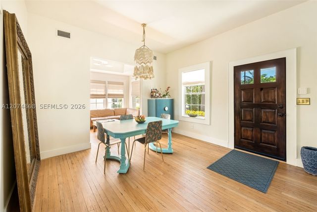 524 W 47th St, Miami Beach, FL 33140