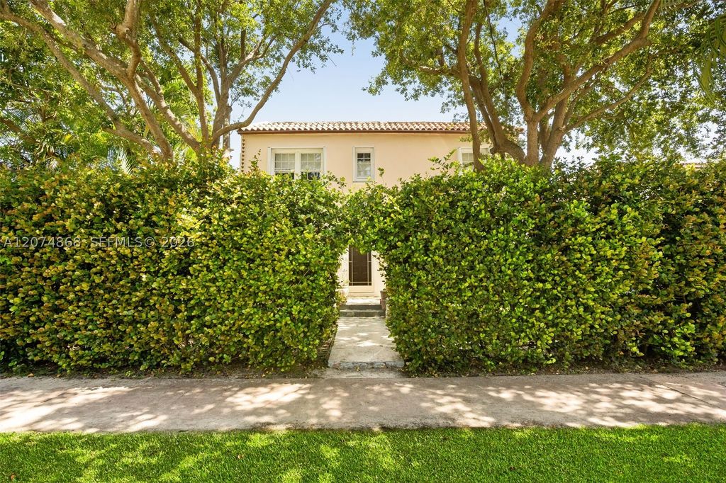 524 W 47th St, Miami Beach, FL 33140