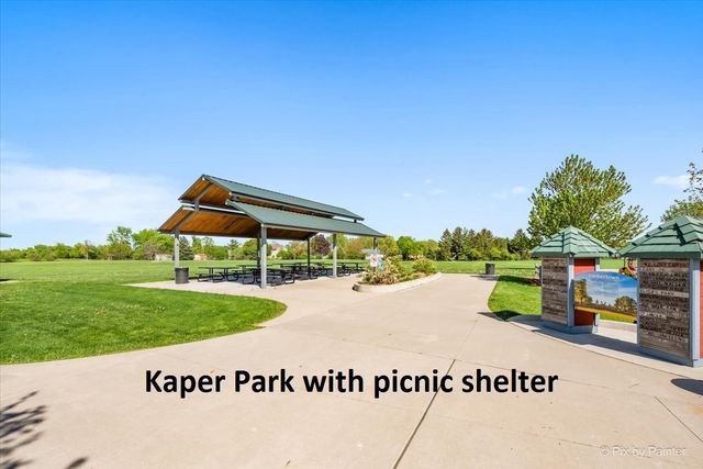 1058 E Danbury Drive, Cary, IL 60013