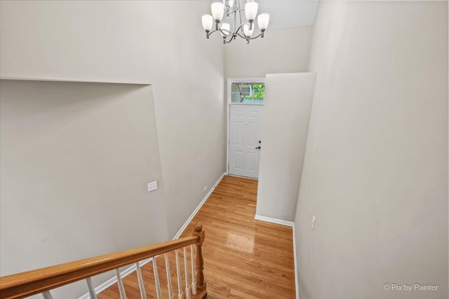 1058 E Danbury Drive, Cary, IL 60013