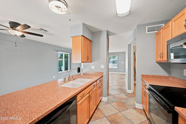5518 W Whitten Street, Chandler, AZ 85226