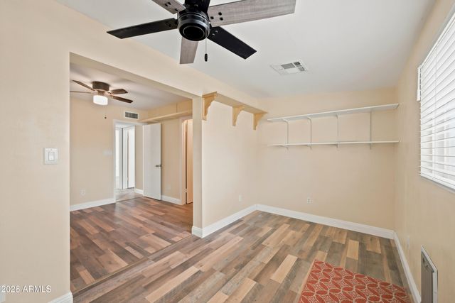 5518 W Whitten Street, Chandler, AZ 85226