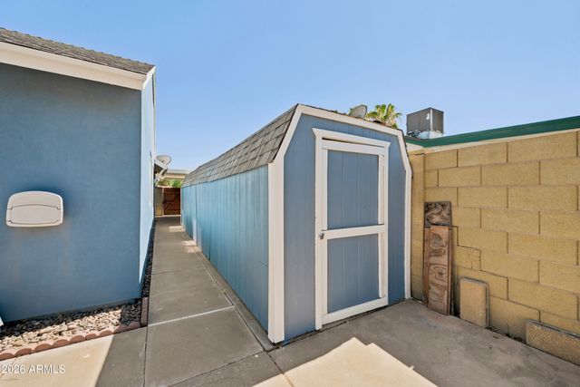 5518 W Whitten Street, Chandler, AZ 85226