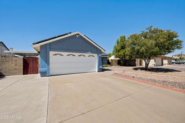 5518 W Whitten Street, Chandler, AZ 85226