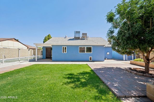 5518 W Whitten Street, Chandler, AZ 85226
