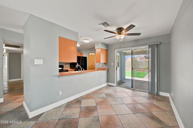 5518 W Whitten Street, Chandler, AZ 85226
