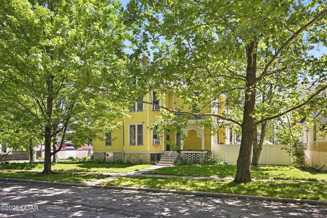 524 W 5th Street, Joplin, MO 64801