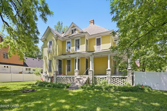 524 W 5th Street, Joplin, MO 64801