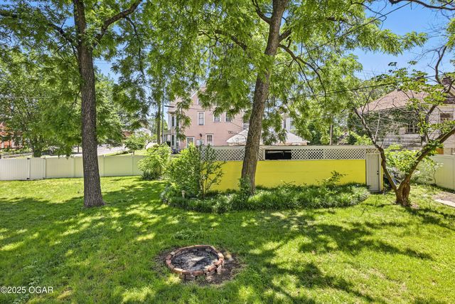 524 W 5th Street, Joplin, MO 64801