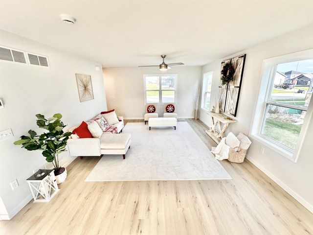 1508 Dahlia Drive, Stoughton, WI 53589