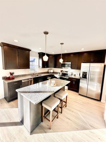 1508 Dahlia Drive, Stoughton, WI 53589