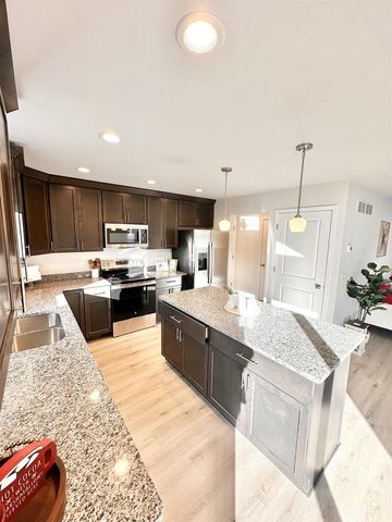 1508 Dahlia Drive, Stoughton, WI 53589