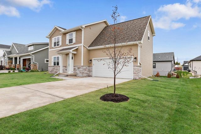 1508 Dahlia Drive, Stoughton, WI 53589