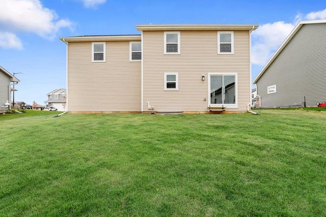 1508 Dahlia Drive, Stoughton, WI 53589