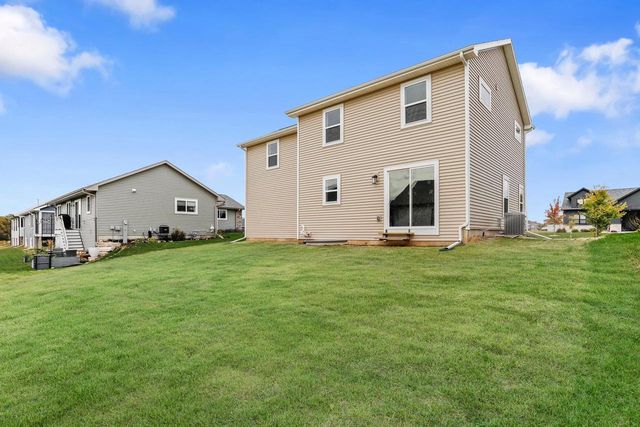 1508 Dahlia Drive, Stoughton, WI 53589