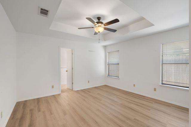 3921 Wentworth Drive, Arlington, TX 76001