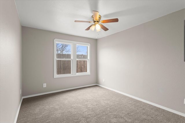 204 Avenue L, Levelland, TX 79336