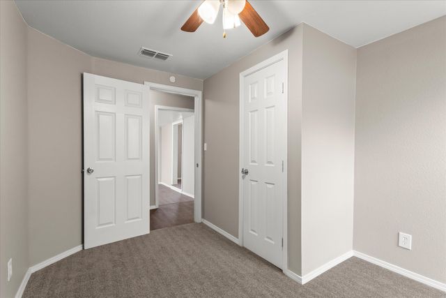 204 Avenue L, Levelland, TX 79336