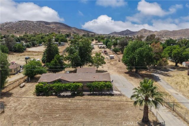 31391 Hawthorne Street, Menifee, CA 92584