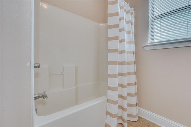 6604 Kings Branch Drive N, Mobile, AL 36618