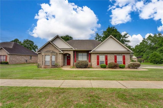 6604 Kings Branch Drive N, Mobile, AL 36618