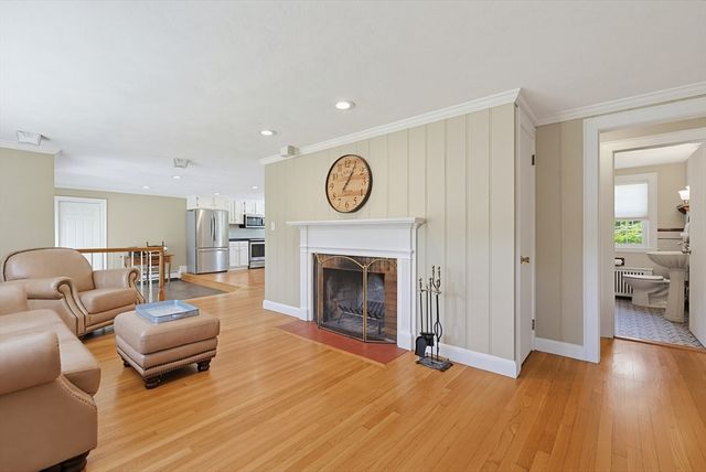 6 Spring St., Norfolk, MA 02056
