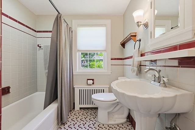 6 Spring St., Norfolk, MA 02056
