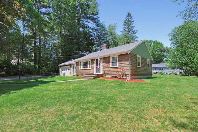 6 Spring St., Norfolk, MA 02056