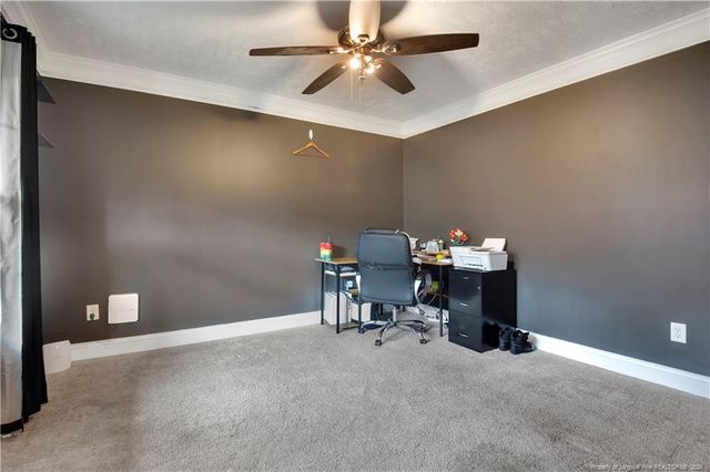 554 Thorncliff Drive, Raeford, NC 28376