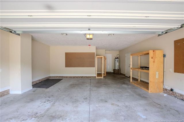 554 Thorncliff Drive, Raeford, NC 28376