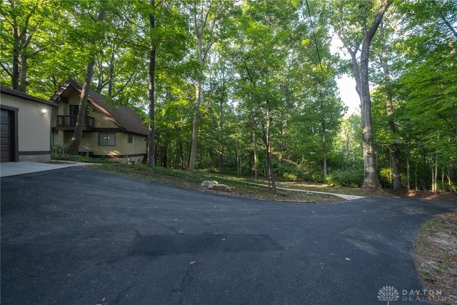 6106 Frederick Pike, Butler Twp, OH 45414