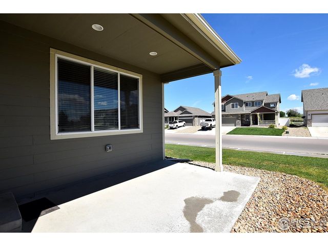 2431 Ivywood Ln, Johnstown, CO 80534