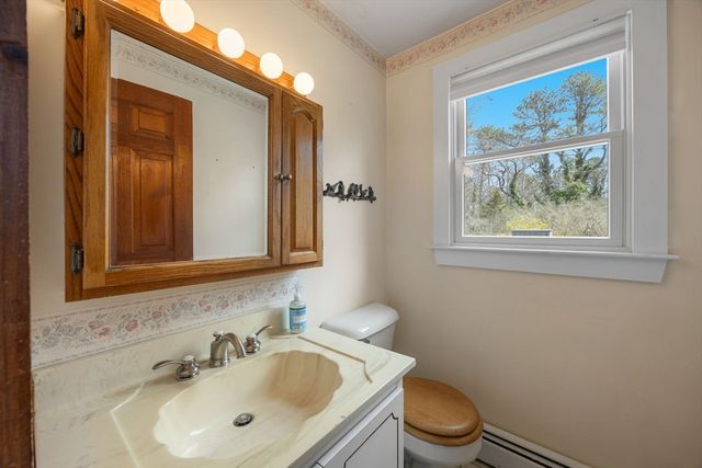28 Buckingham Dr, Sandwich, MA 02563