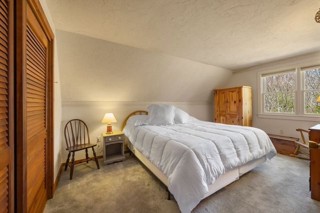 28 Buckingham Dr, Sandwich, MA 02563