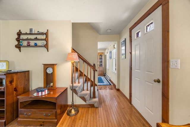 28 Buckingham Dr, Sandwich, MA 02563
