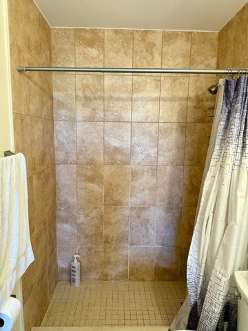 920 NW 4th Street, South Bay, FL 33493