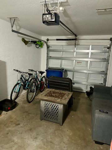 920 NW 4th Street, South Bay, FL 33493