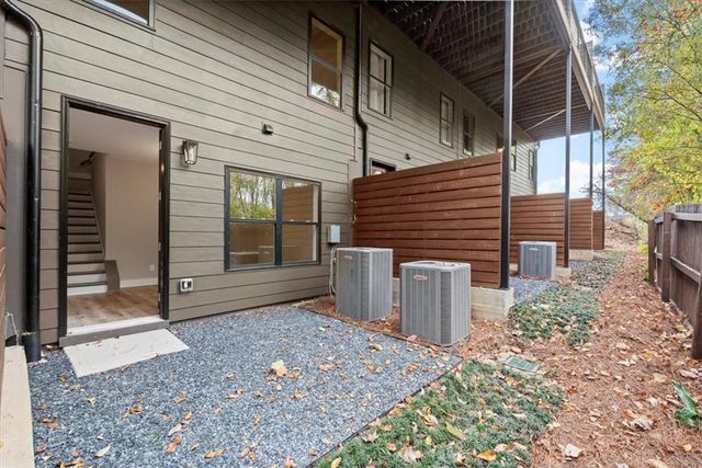 2329 Mason Drive D24, Atlanta, GA 30316